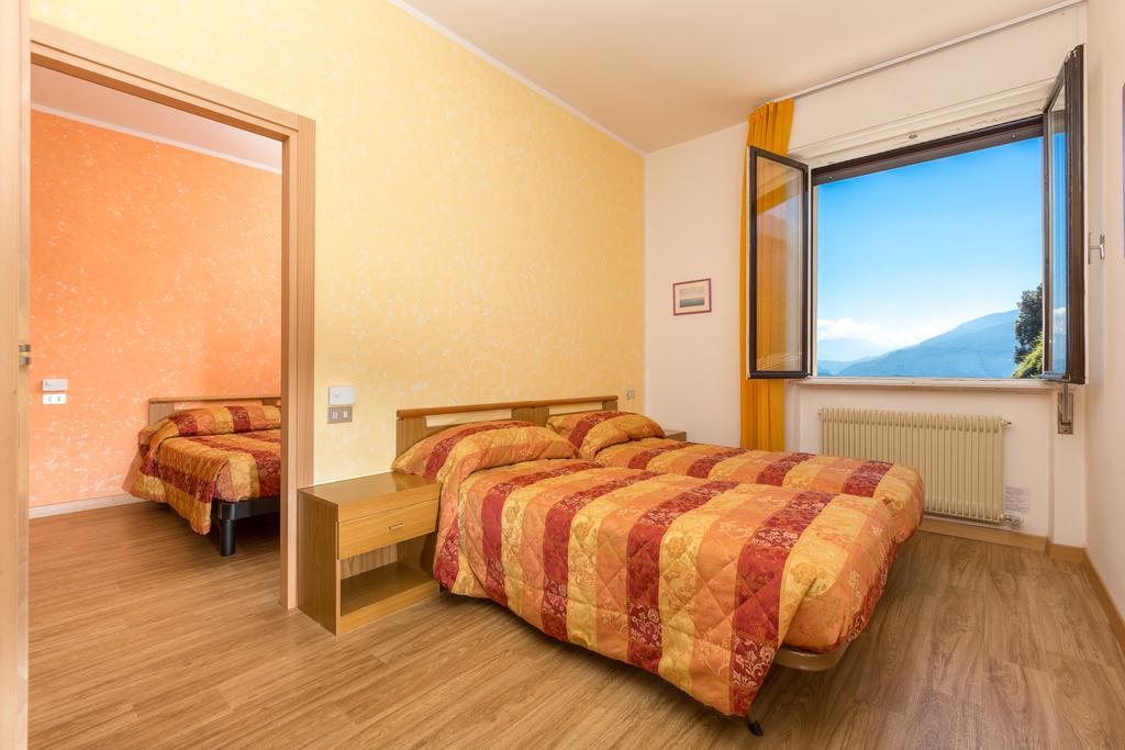 Hotel Antica Croce - Gardaslowemotion 蒂诺 外观 照片